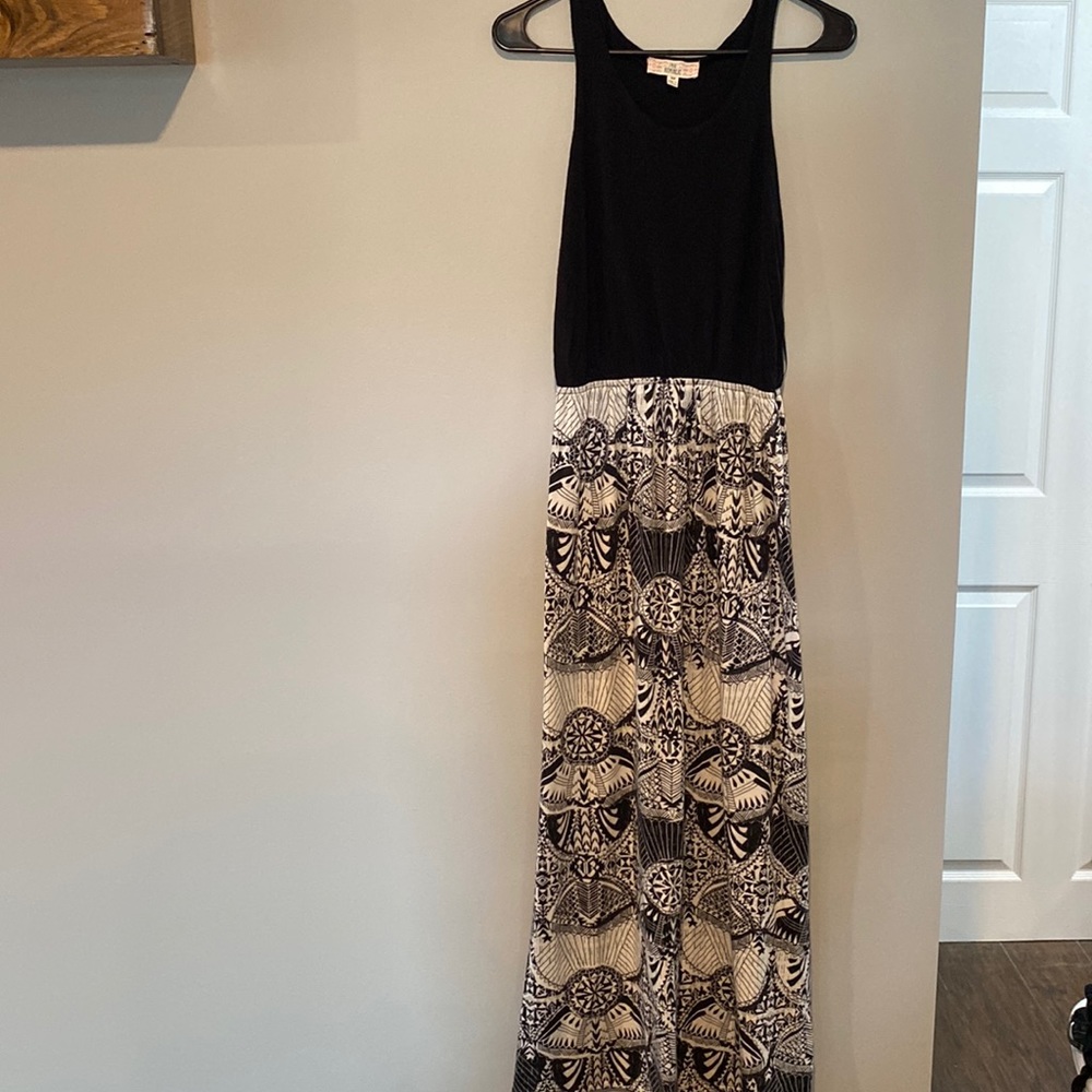 Floor Length Dress - Size XS (Fit is big)